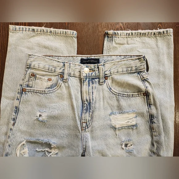 Aeropostale High-Rise Baggy Jean LIGHT Wash Size 4 NWOT - Picture 6 of 12